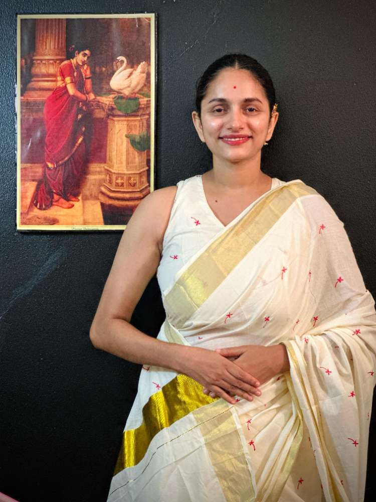 The Pearl Cart Techipoo Saree